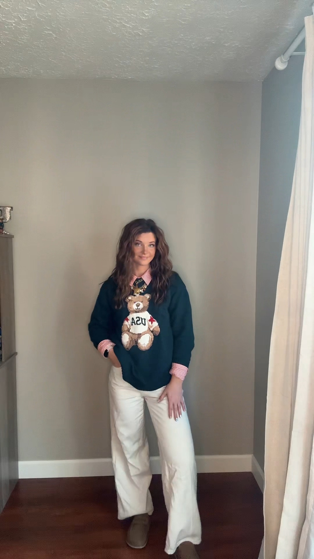 I can’t express how much I love this sweater 🧸🇺🇸

sized up to a M for a baggier fit 

#LTKSeasonal #LTKootd #LTKU