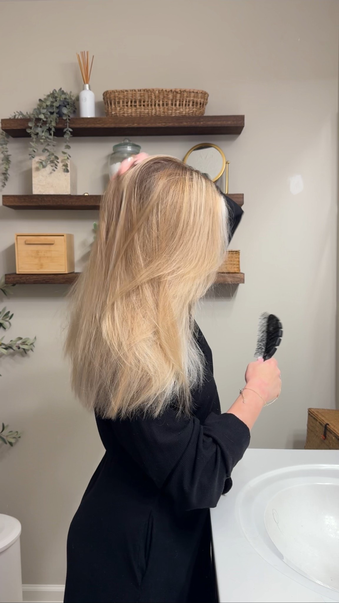 The 3 Surface Blonde products I use to tone my hair! ✨

#LTKFindsUnder100 #LTKBeauty #LTKFindsUnder50