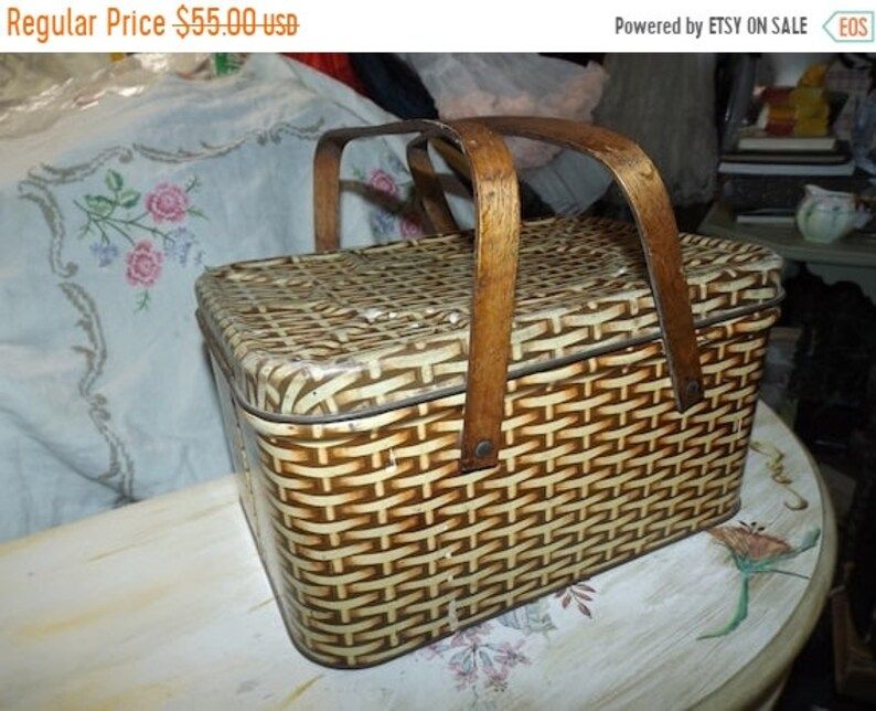 25% OFF Vintage Picnic Faux Basket Gold With Wooden Handles - Etsy | Etsy (US)