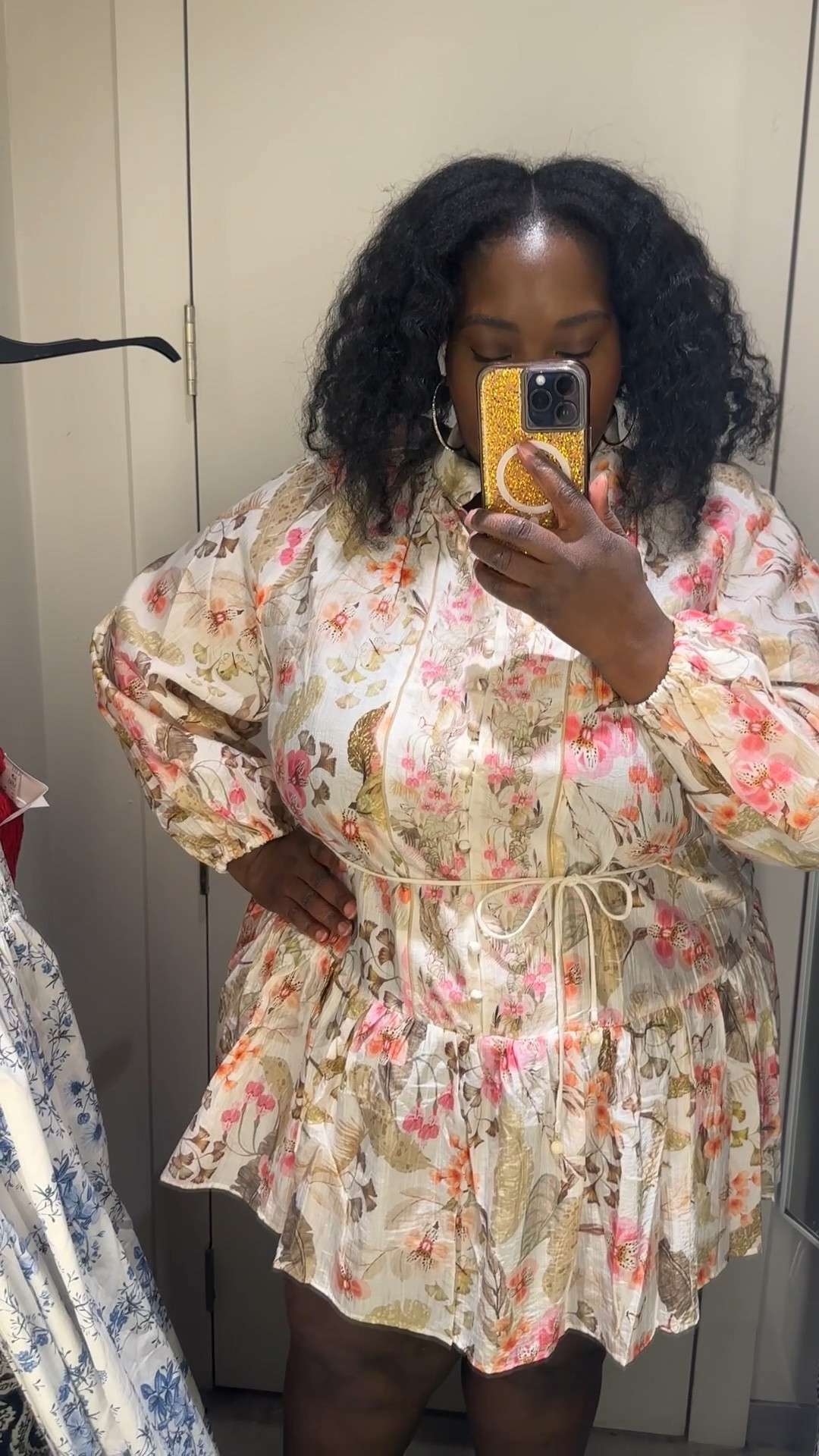 Tried on this floral tunic at H&M it’s generously cut. I’m wearing an XL. Spring outfit 

#LTKMidsize #LTKOver40 #LTKPlusSize