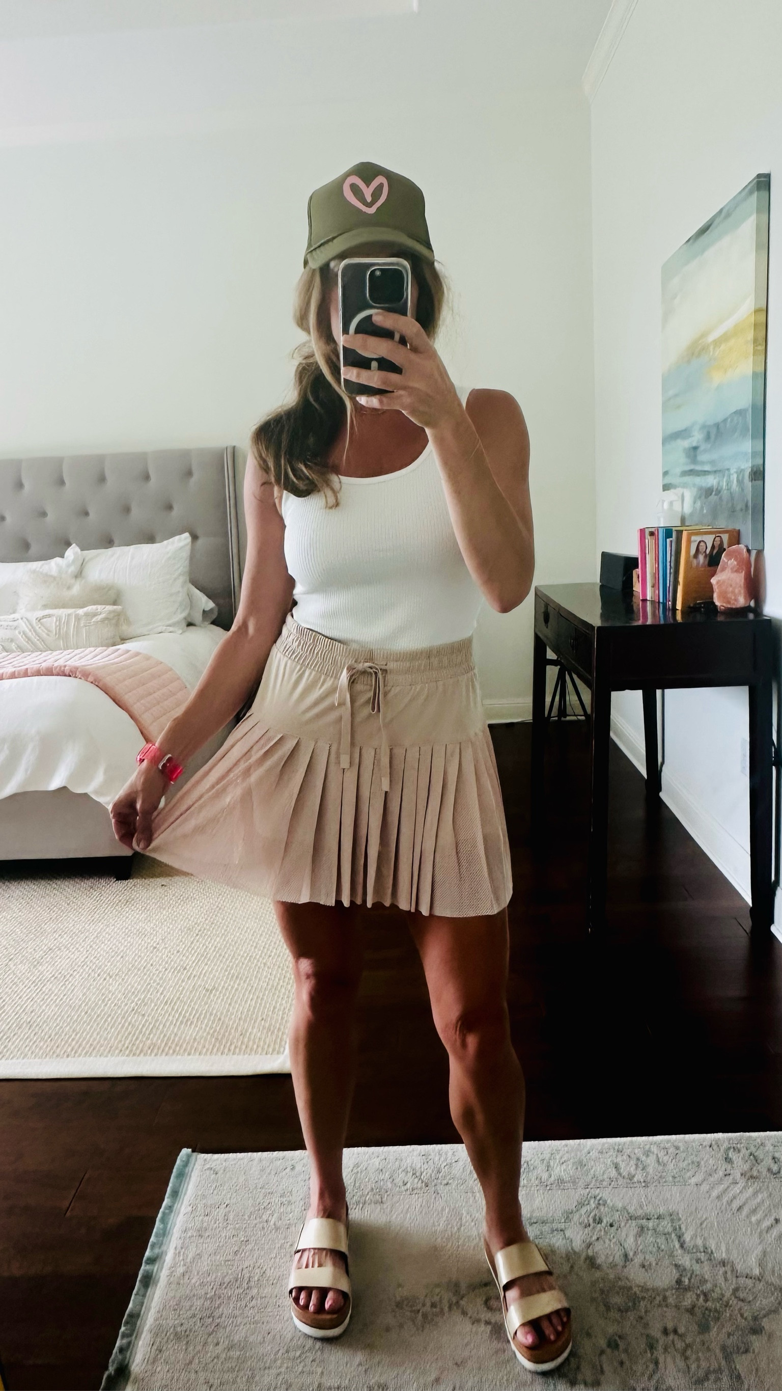 Oh target how we love you so! And these new tanks are buttery soft. 🙌🏻