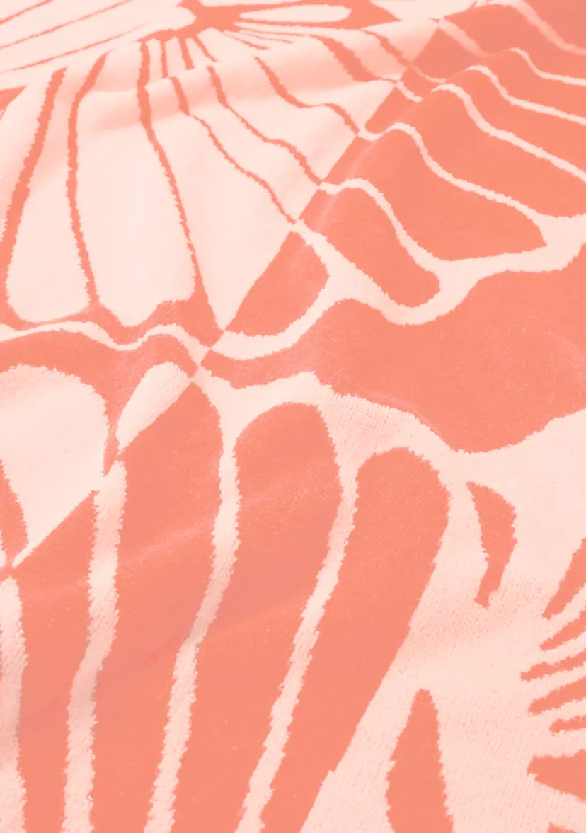 Split Shells Coral Jacquard Beach Towel | Belk