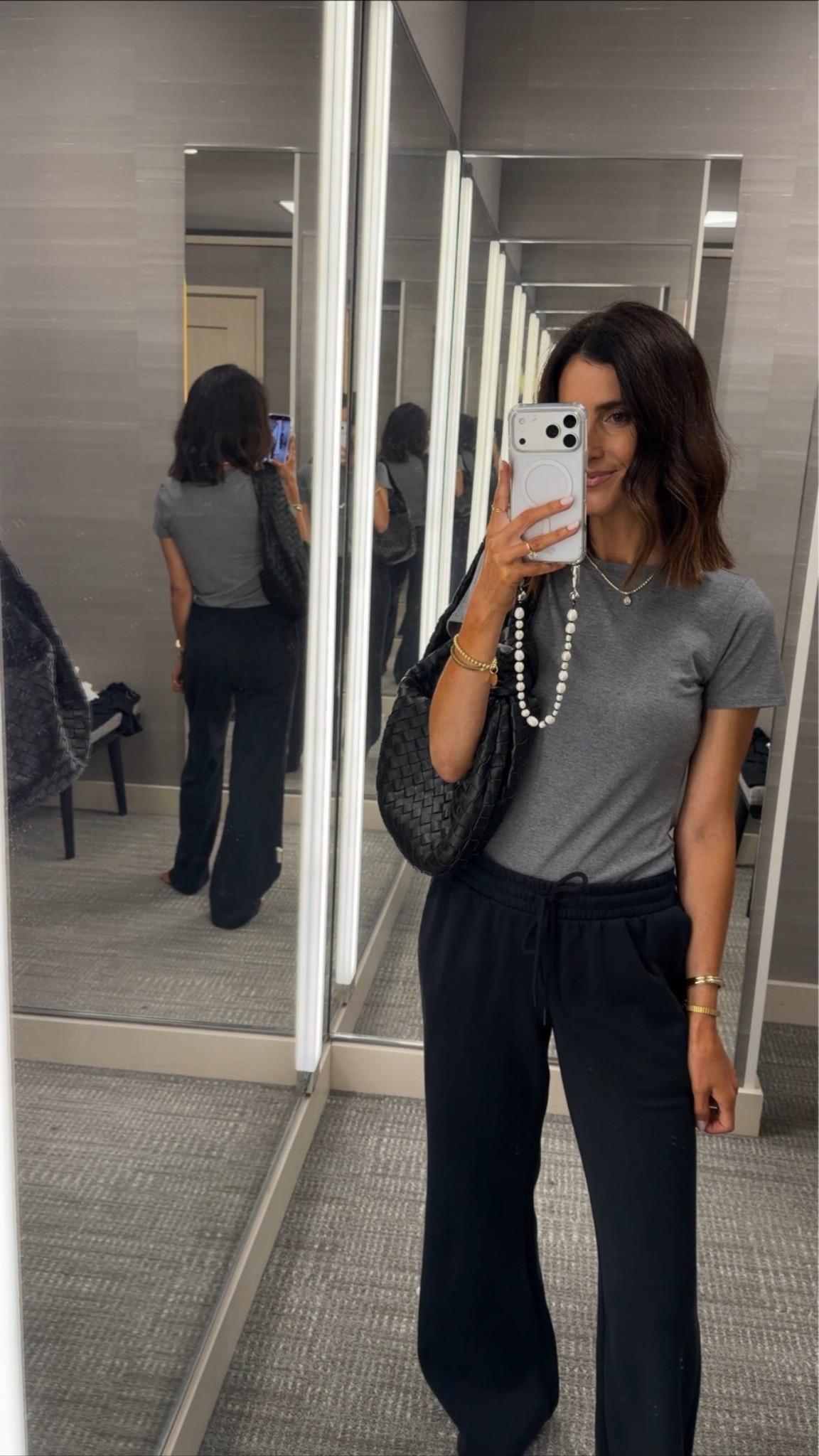 NSALE styled look 🚨I’m just shy of 5-7” wearing the size XS tee and XS baggy sweatpants 
#stylinbyaylin #aylin #nordstrom #nsale

#LTKootd #LTKSaleAlert #LTKSeasonal