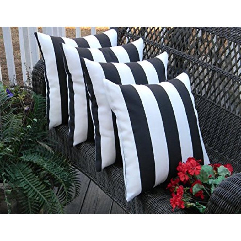 RSH Décor Indoor Outdoor Set of 4 Pillows 17" x 17", Black & White Stripe - Walmart.com | Walmart (US)