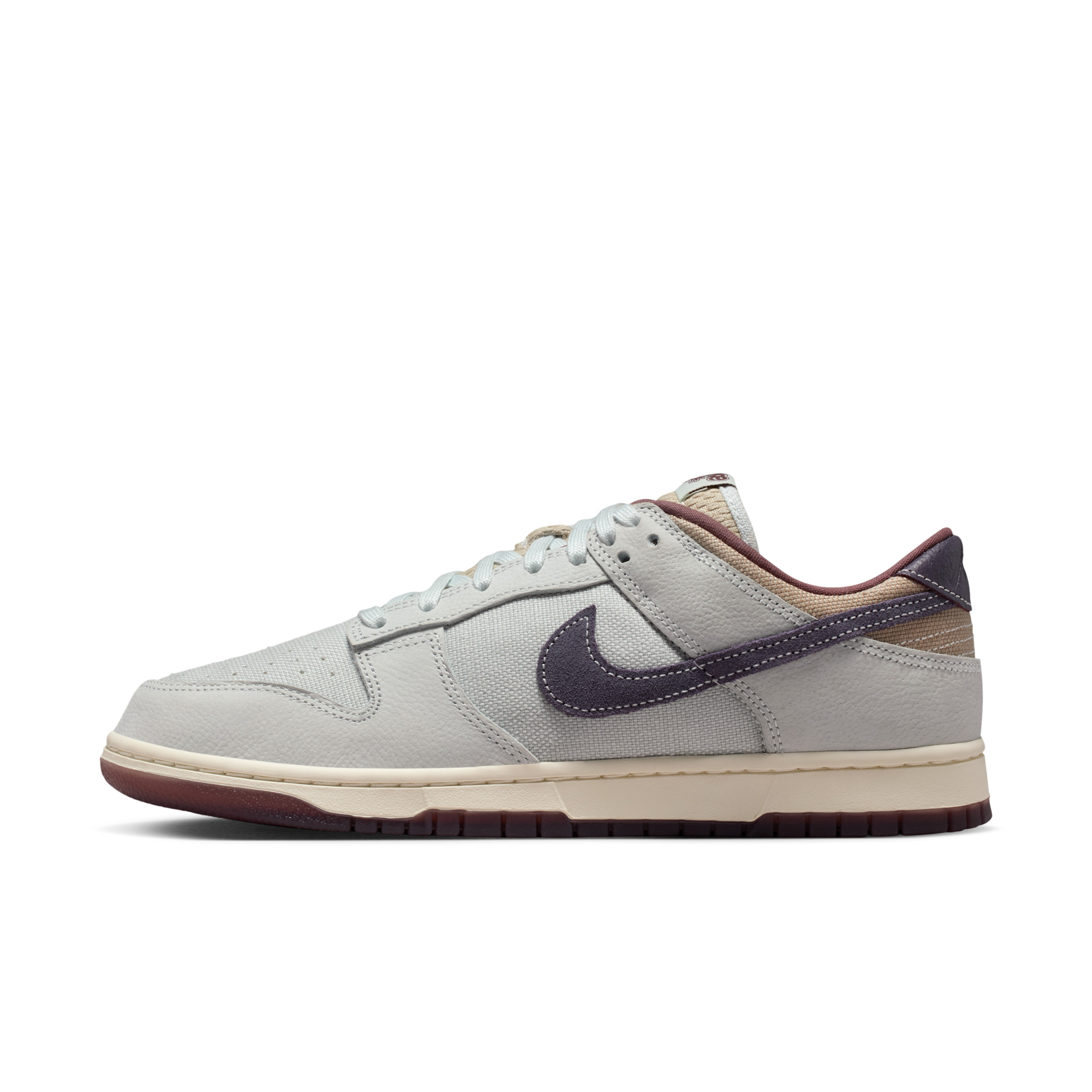 Nike Men's Dunk Low Retro SE Shoes in White | IB6752-100 | Nike (US)