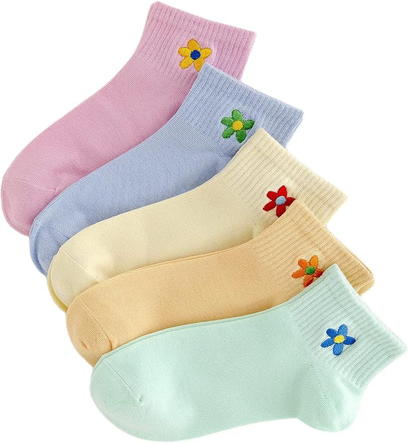 Verdusa Women's 5 Pairs Flower Embroidery Toe seamed Soft Crew Socks | Amazon (US)