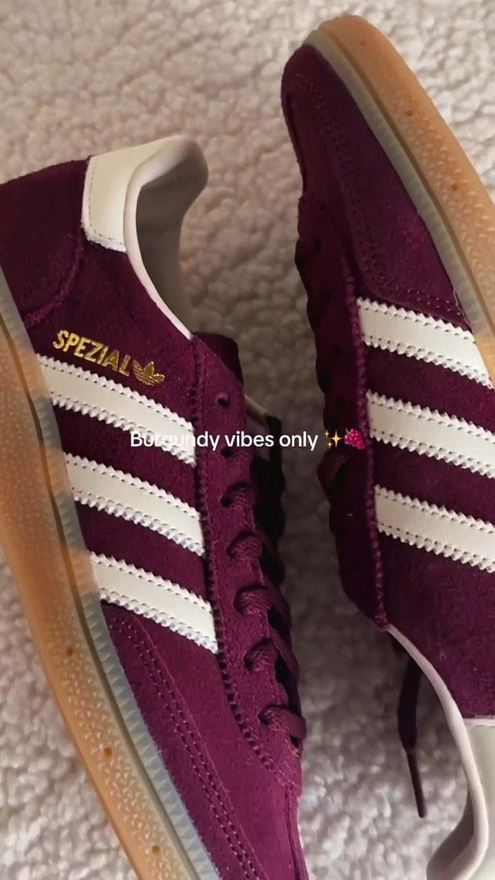 💬 Comment with LINK to receive the link in your chat
💬 Kommentiere mit LINK, um den Link in deinen Chat zu erhalten

Folgt für mehr @sheglamms 

Ad 

#sneaker #adidas #adidasspezial #spezial