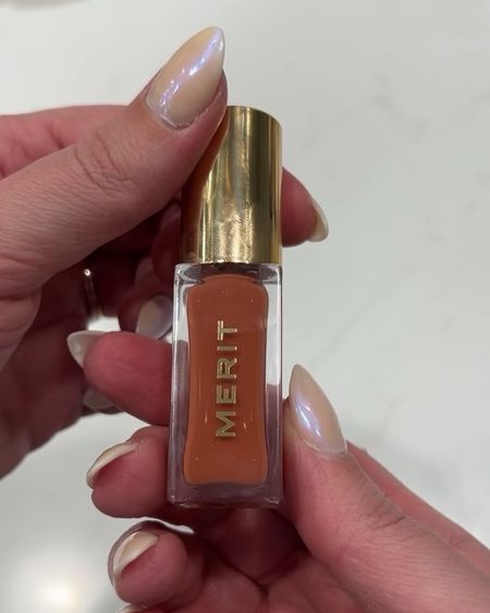 Love this oil for a quick, easy finish to a 5 minute make up look! It’s on sale right now!

Merit, lip oil, clean beauty, Sephora sale 

#LTKbeauty #LTKxSephora #LTKsalealert