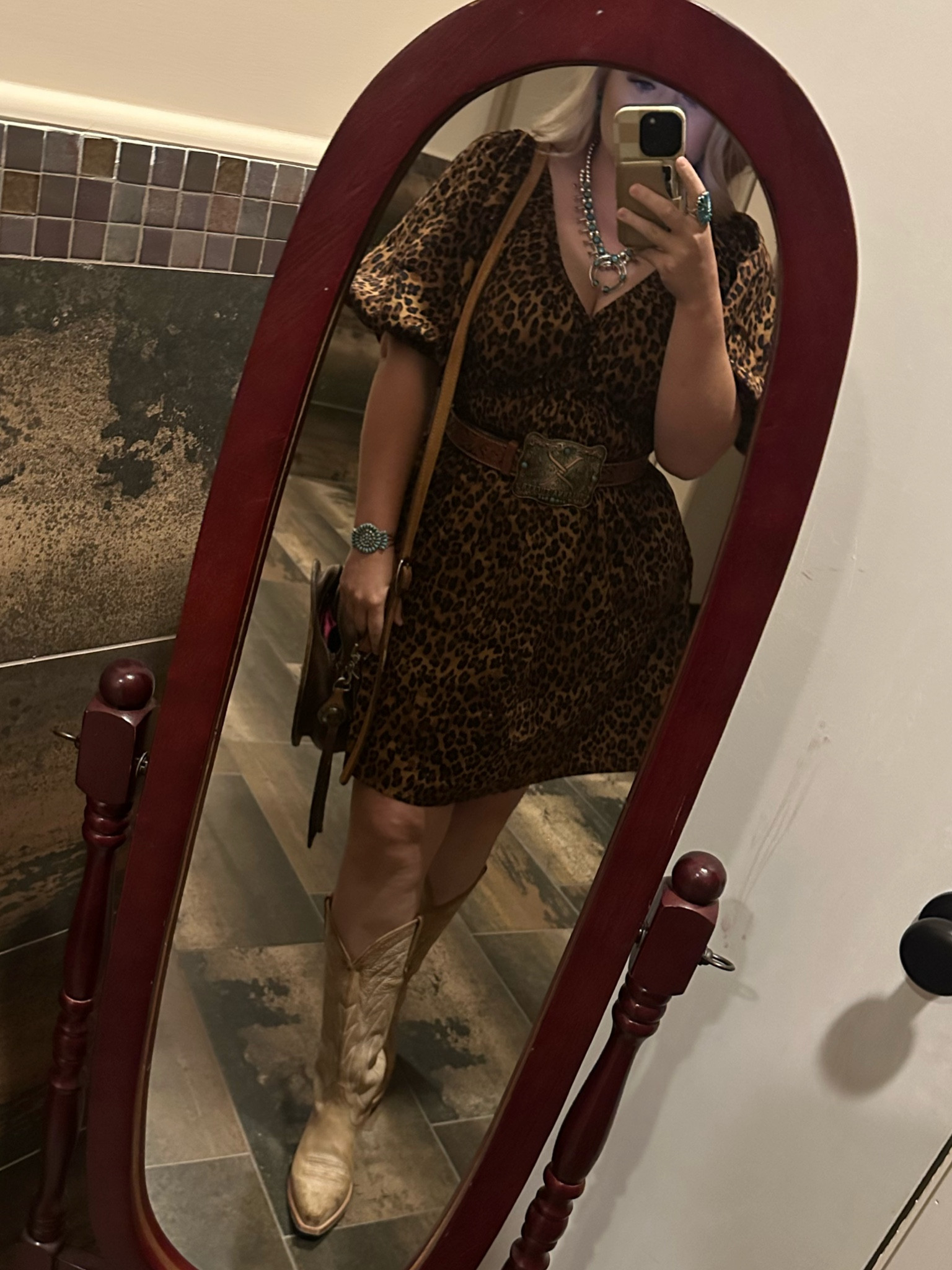 Cheetahlicious 🤠

#LTKFindsUnder50 #LTKFindsUnder100 #LTKStyleTip