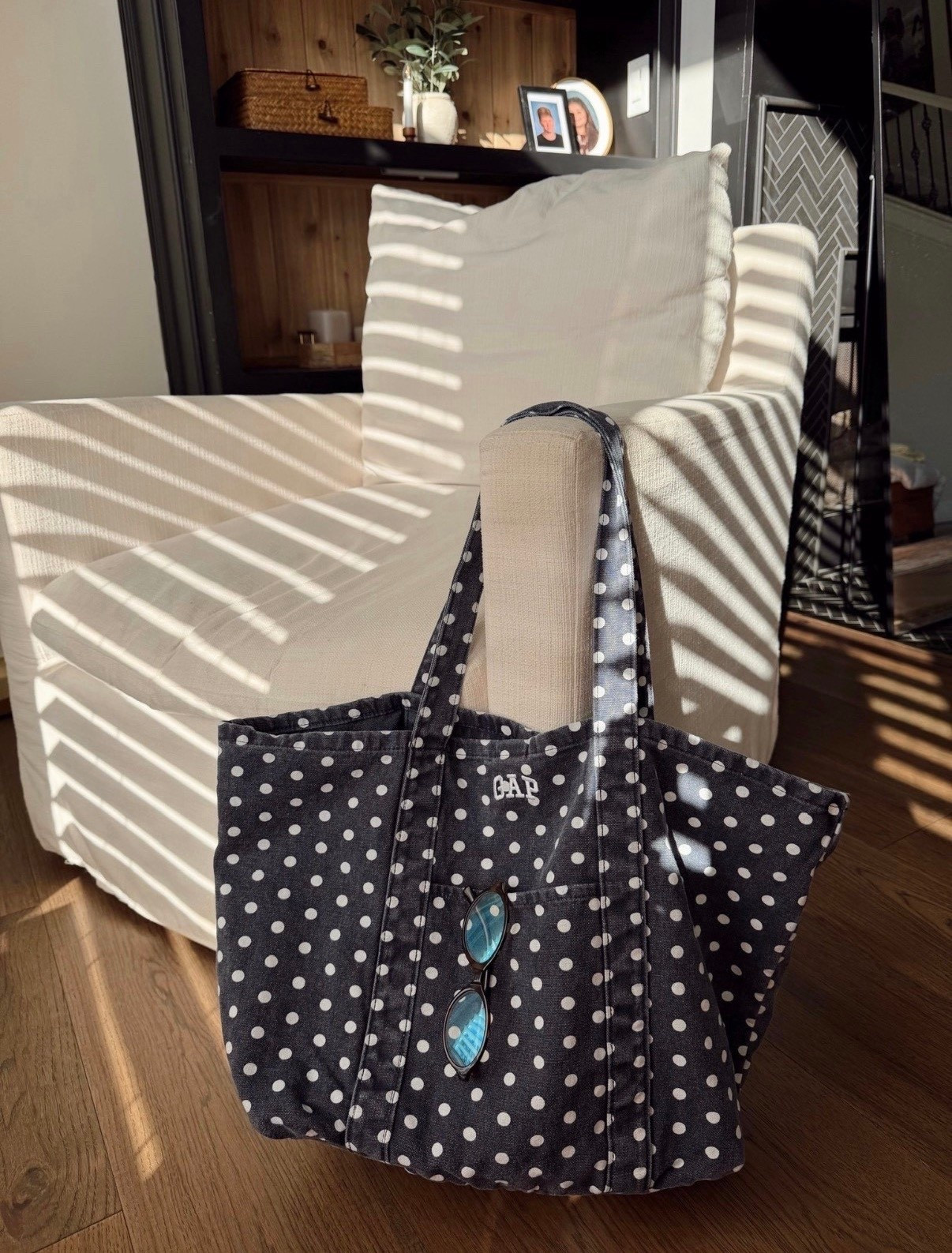 The cutest polka dot tote bag for spring 🩵

#LTKdayinmylife #LTKmomlife #LTKgrwm