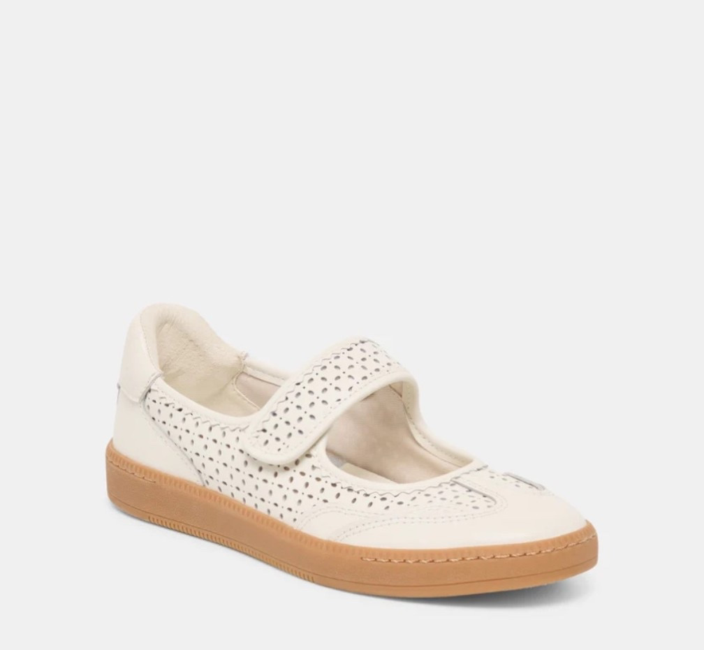 Dolce Vita Sneakers

#LTKmomlife #LTKTravel #LTKOver40