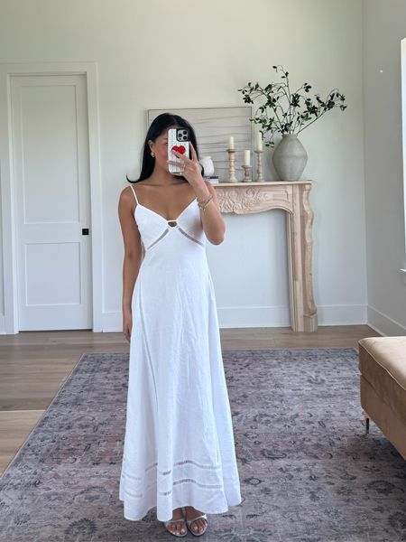 Abercrombie Sale - Linen White Midi Dress! So perfect for Summer! 

- 20%-off ALL DRESSES + 15%-off almost everything else
- Use stackable code: DRESSFEST for an additional 15% off 

Size: XS for reference 

#LTKWedding #LTKStyleTip #LTKSaleAlert#LTKSaleAlert #LTKStyleTip

#LTKSeasonal