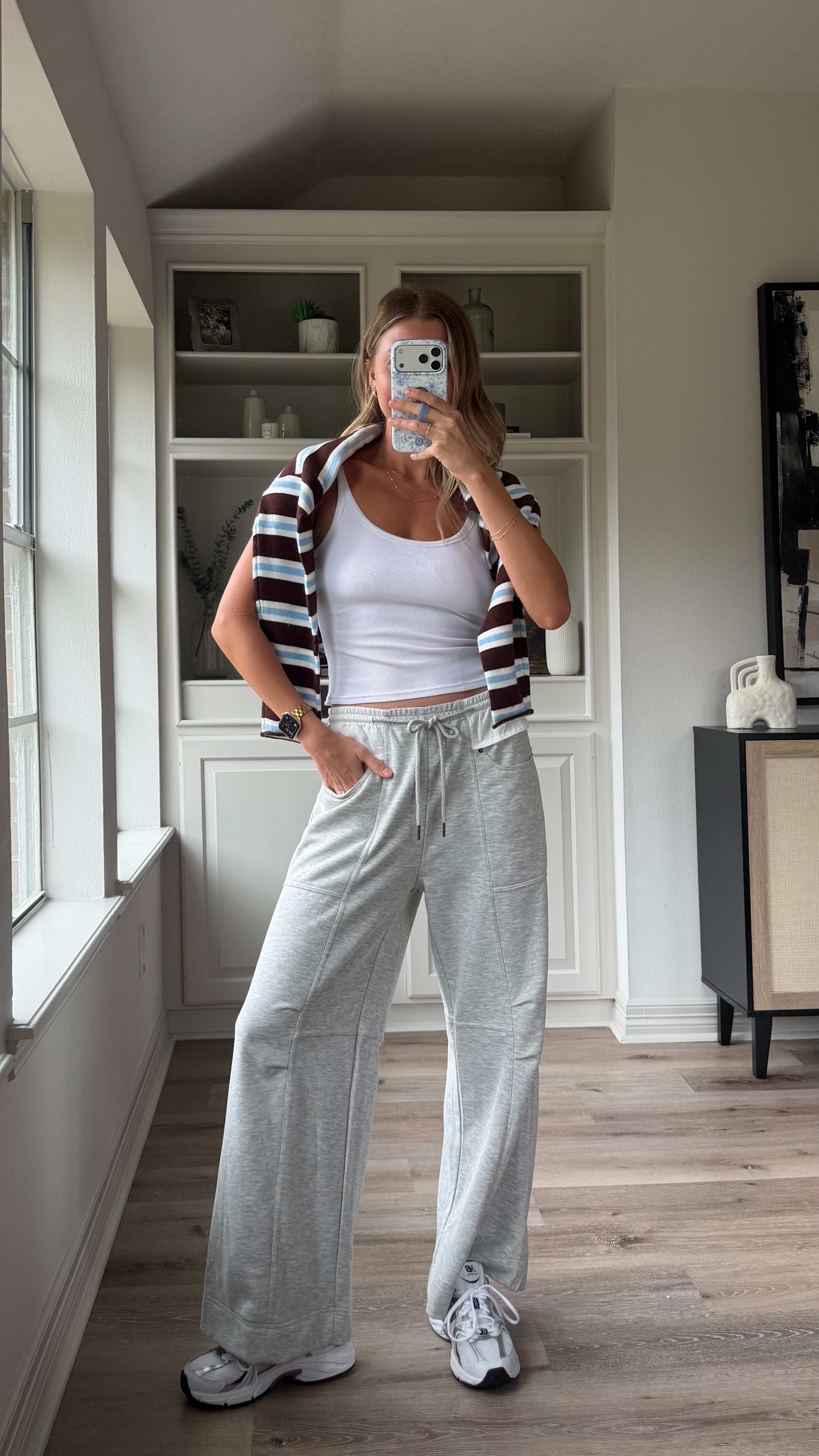 Cute, comfy lounge mom ootd | Wearing S in tank, S pants, S cadigan  

 #LTKootd #LTKmomlife #LTKSeasonal