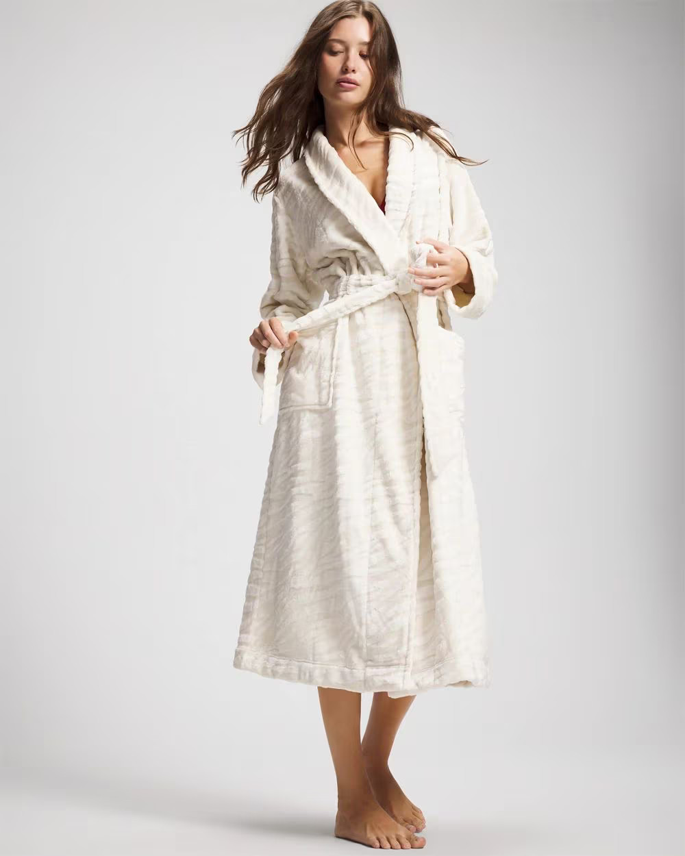 Textured Plush Long Robe | Soma | SOMA