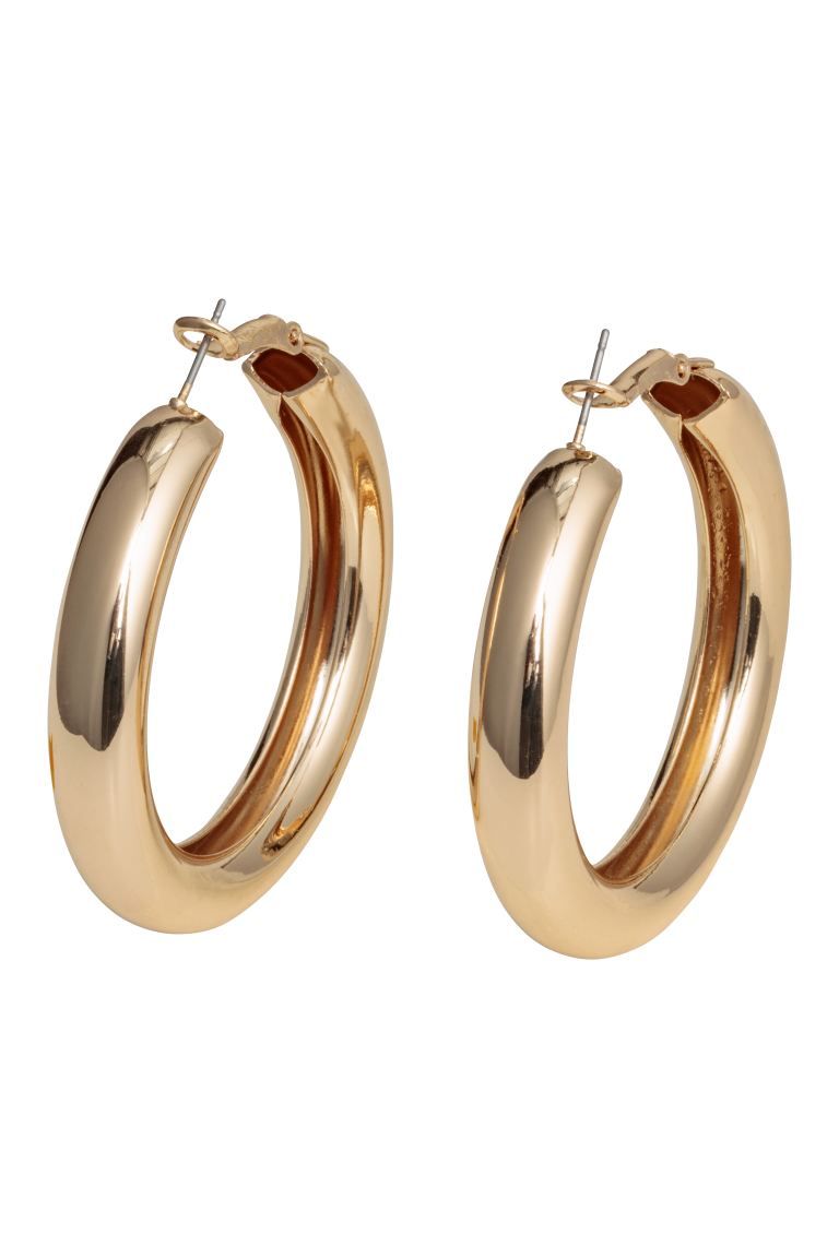 Chunky metal hoop earrings. Thickness 1/2 in., diameter 2 in. | H&M (US + CA)