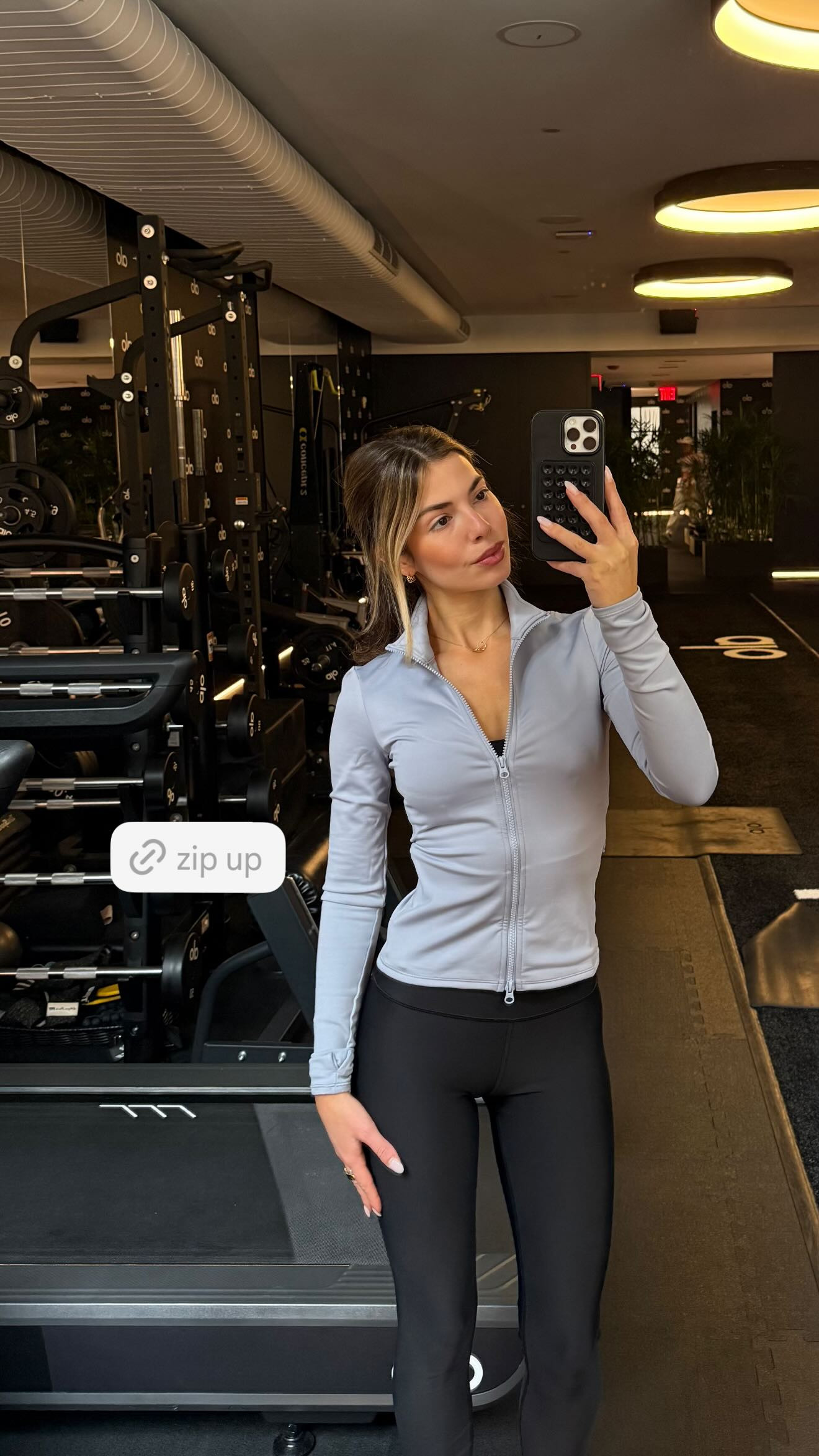 linking my alo zip-up!  

 #LTKfitnessgoals #LTKActive