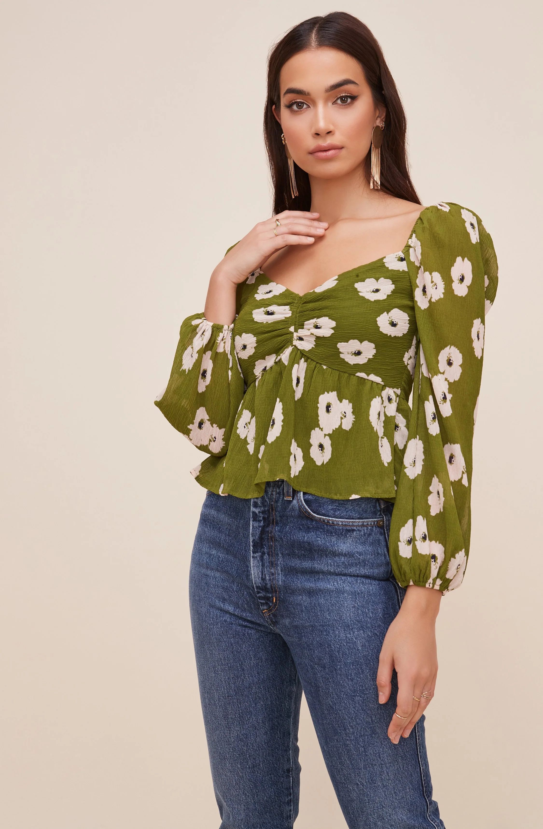 Sweetheart Floral Long Sleeve Crinkle Top | ASTR The Label (US)