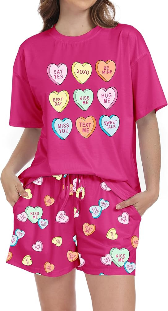 Valentine Pajamas Women Cute Valentine Pj Sets 2 Piece Heart Graphic Sleepwear with Pockets | Amazon (US)