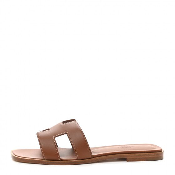 HERMES

Box Calfskin Oran Sandals 39 Gold | Fashionphile