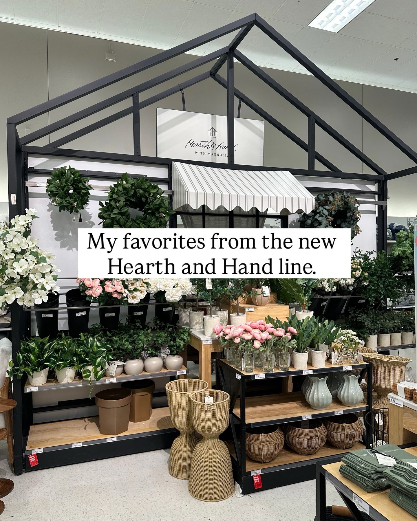 Comment SHOP for the links!

These are a few of my favorites from the new Hearth and Hand collection at Target. 

 A few  things came out in the prettiest blue color. 

#target #targethome #boujeeonabudget #affordabledecor