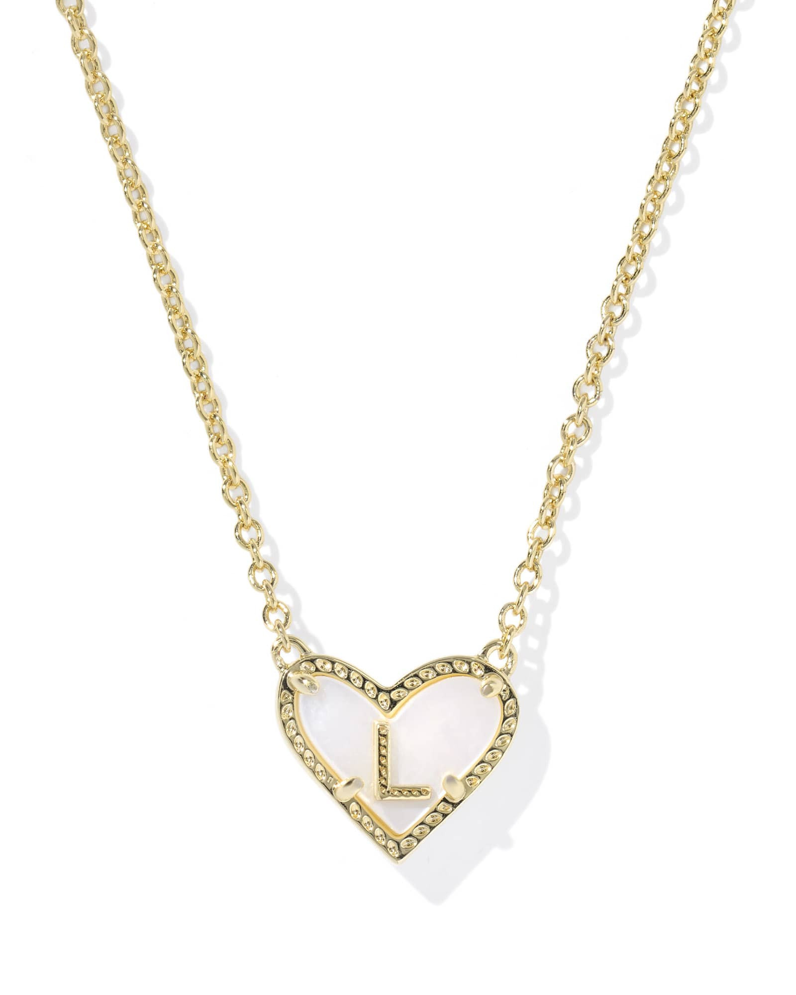 Kendra Scott Ari Heart Letter L Gold Short Pendant Necklace | Mother Of Pearl | Kendra Scott
