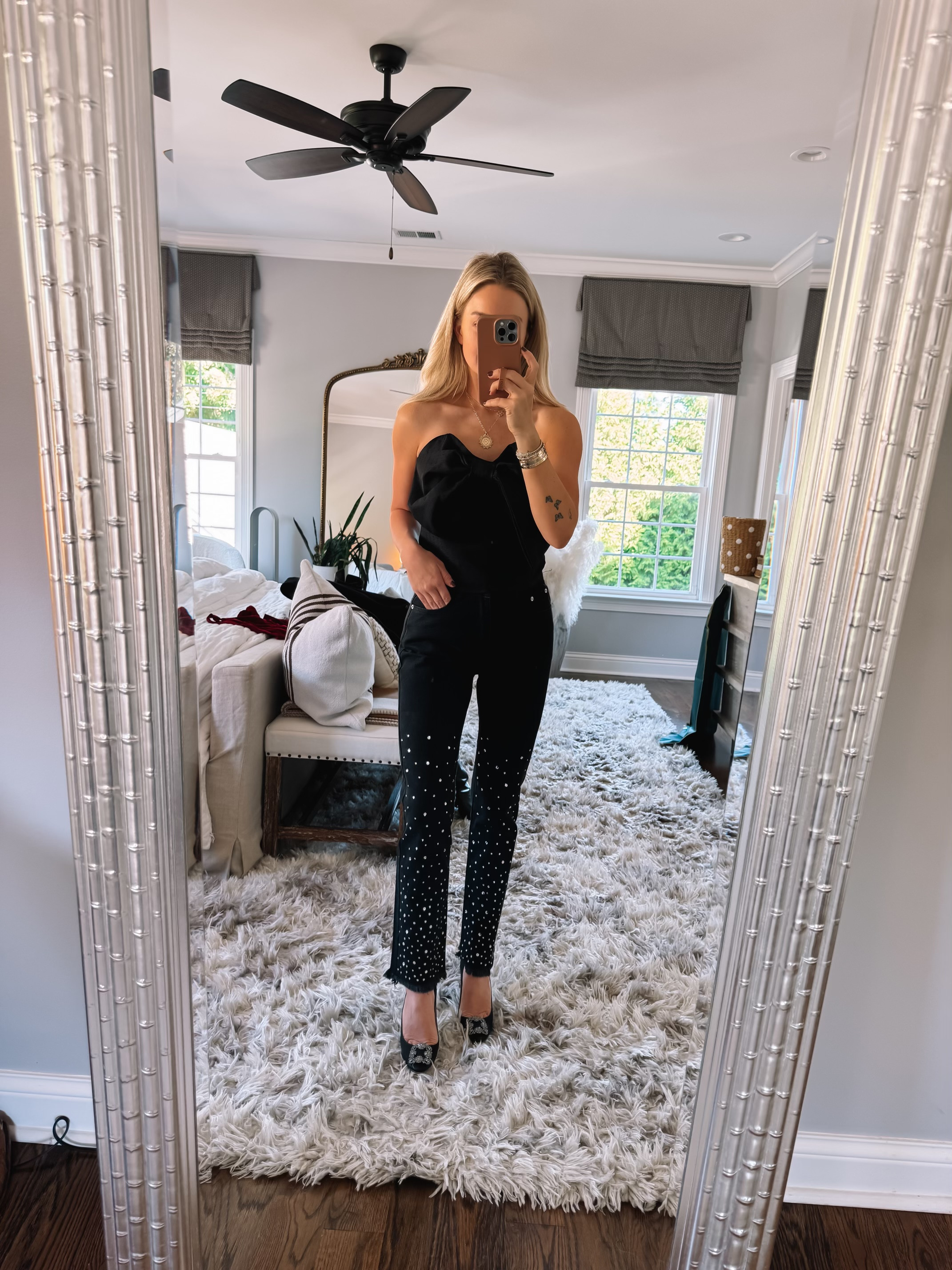 Love this all black holiday part outfit idea! Use my code MADDIE20 to save 20% sitewide! 

Christmas tee, Christmas graphic tee, casual style, Christmas collection, holiday outfits, holiday party, Black Friday sale 

#LTKFindsUnder100 #LTKHoliday #LTKParties