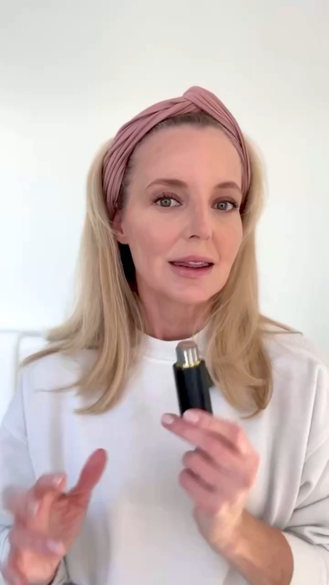 I’ve tried SO MANY contour sticks, and my absolute favorite is this Face Trace Contour Stick by Westman Atelier. It’s super luxe and creamy and literally glides on your skin. Blending it is very beginner-friendly, and it adds really beautiful and natural definition. 

Grab it ON SALE during the Sephora Spring Savings Event (open to everyone now!!!) Linking more of my holy grail beauty favorites also. 

~Erin xo 

#LTKSaleAlert #LTKBeauty #LTKFindsUnder50