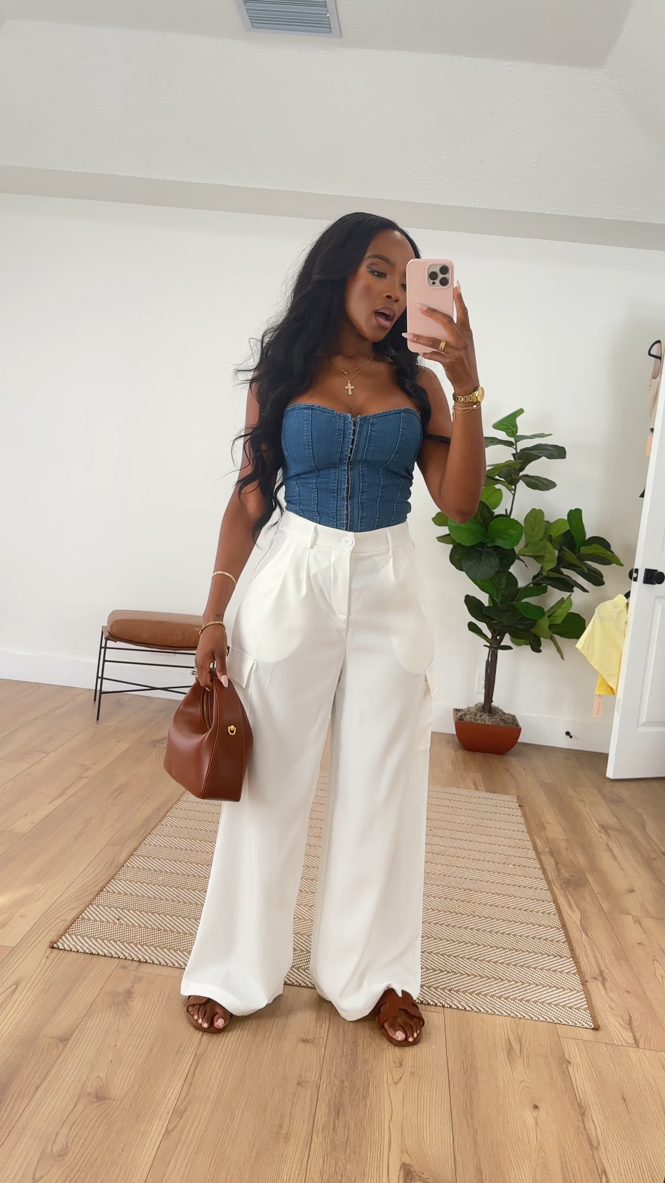 Size 6/ Size Small
IG: @kirasfashionfinds 

#LTKFindsUnder50 #LTKShoeCrush #LTKItBag