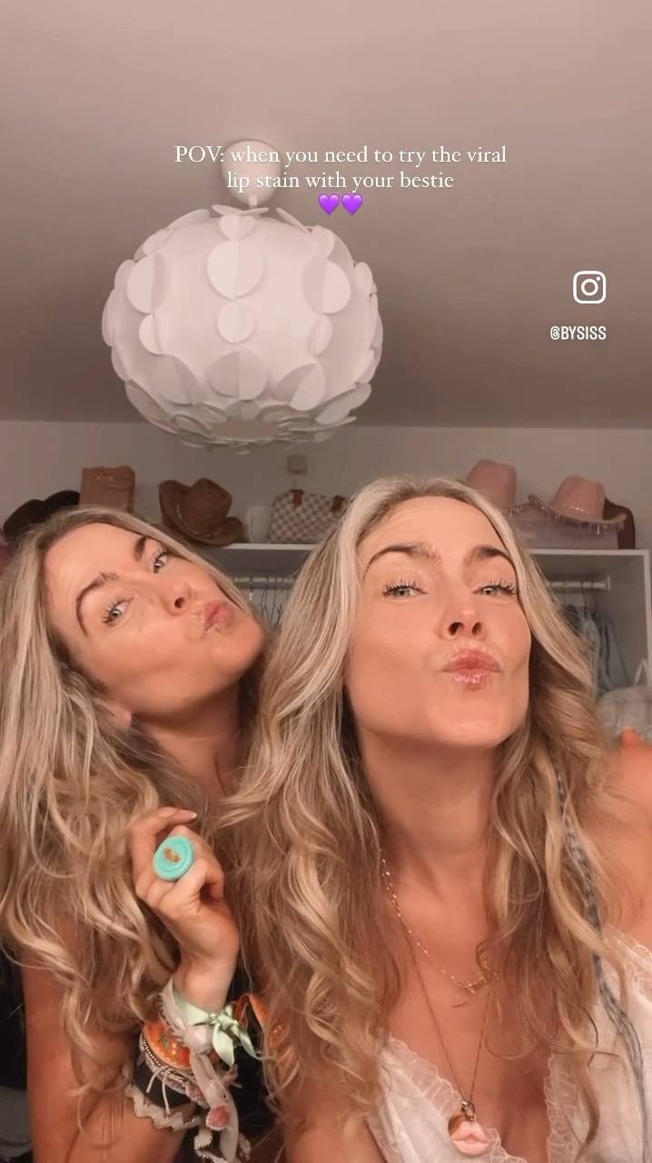 The viral purple Lip stain & lipgloss combo we 🫶🏻🫶🏻 both wearing 2 different shades of lip colors linked all 3 lip products for you girls the shiney gloss is the cherry on top!! 🫶🏻🫶🏻✨✨
#Wonderskin 

#LTKBeauty #LTKU #LTKVideo