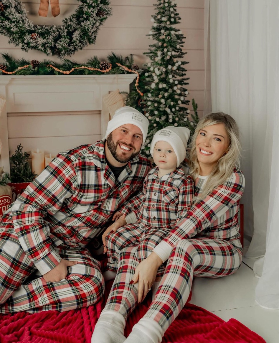 Christmas Jammies are always our favorite! Perfect for your holiday minis ❤️🎄

#LTKFamily #LTKSeasonal #LTKHoliday