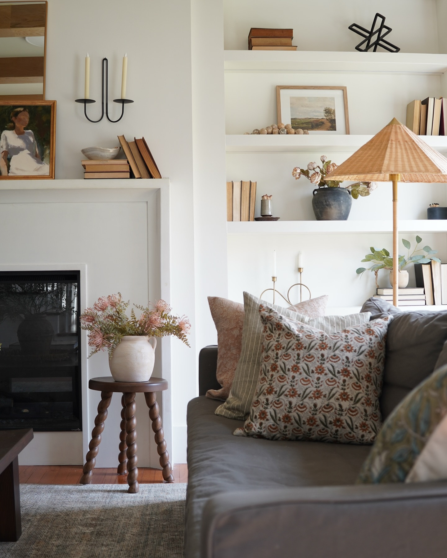 Sharing a few stills of my new pillow covers from @maplevillagelane. I can’t get over how pretty these patterns are! 


#maplevillagelane #pillowcovers #springdecor #homedecor #a d

#LTKHome #LTKSeasonal