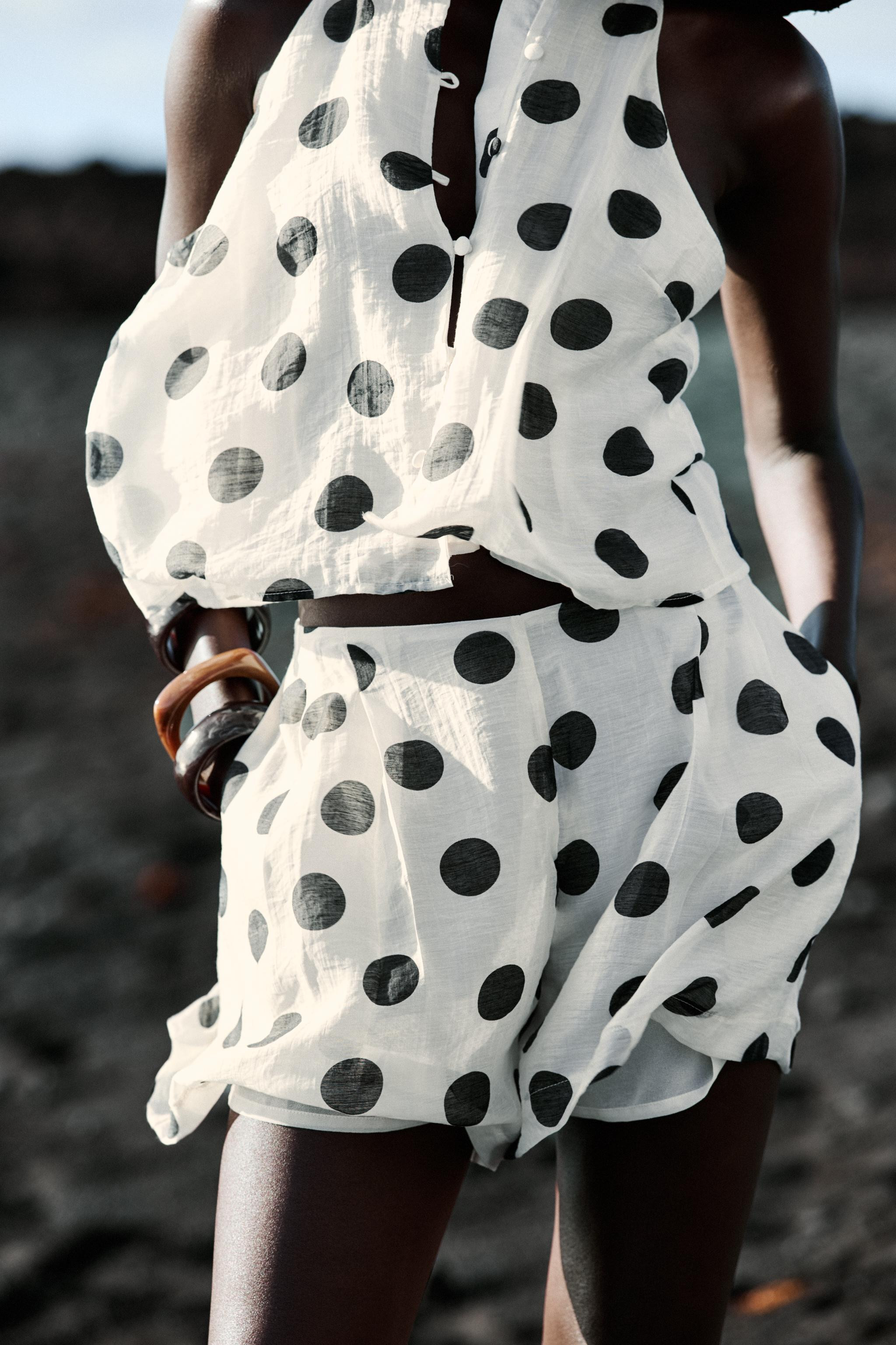 PLEATED POLKA DOT BERMUDA SHORTS | Zara UK