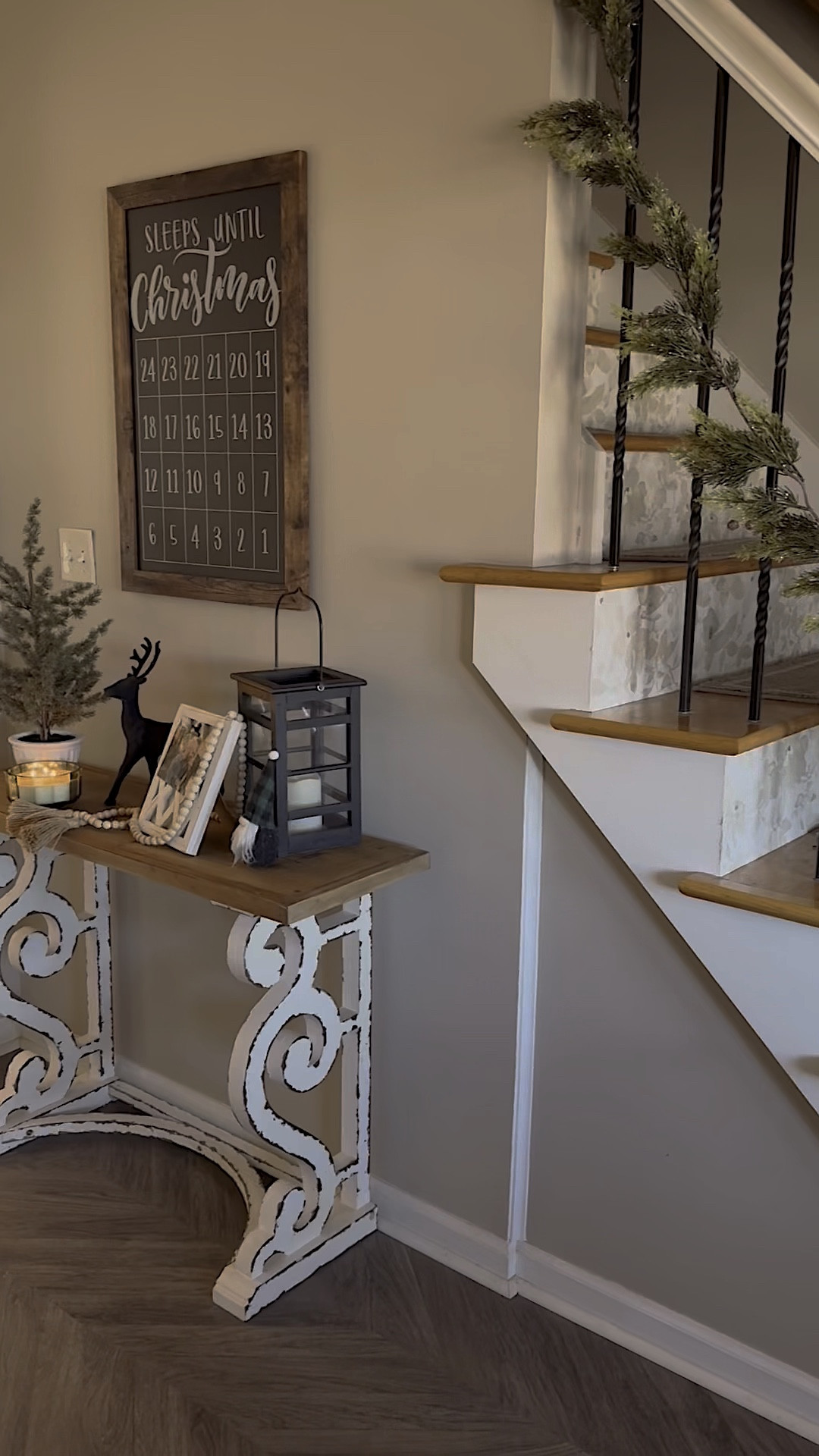 adding simple touches of the holidays to our entryway 😍✨ this candle smells amazing and everyone needs it! it’ll make your whole house smell like a cozy tree farm🎄🥰

link in bio for all the details ❤️ @shop.ltk

.
.
.

#christmasdecor #christmasentryway #homefortheholidays #garland #balsam #christmascandles #countdowntochristmas #targetstyle #hearthandhand #magnolia #teamltk #ltk 

#LTKHoliday #LTKSeasonal #LTKHome