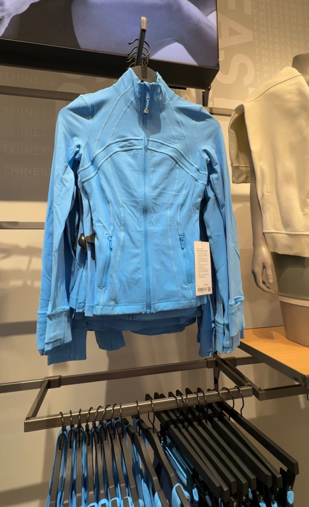 Lululemon define jacket

#LTKActive #LTKootd #LTKSeasonal