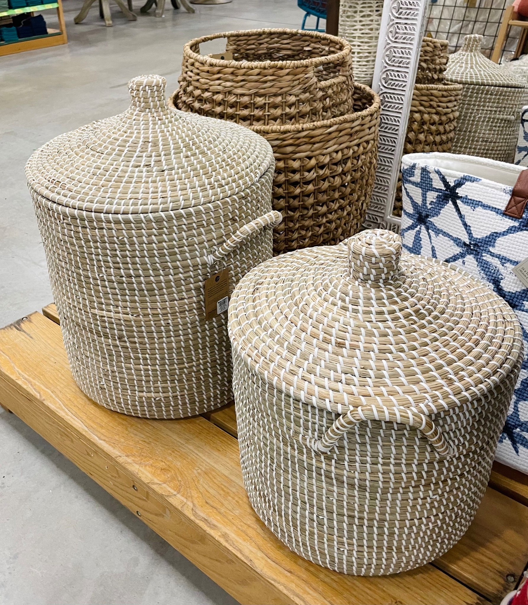 Cure functional storage 

#LTKSaleAlert #LTKFamily #LTKHome