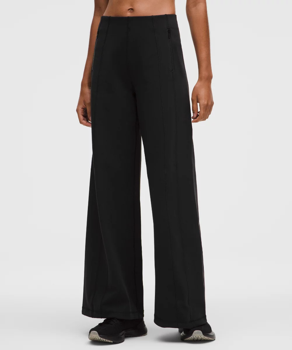 Define Hose mit weitem Bein und hohem Bund
Luon | lululemon DE