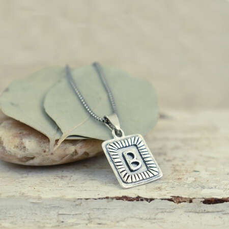Initial Me Necklace - In Silver | Inspiranza