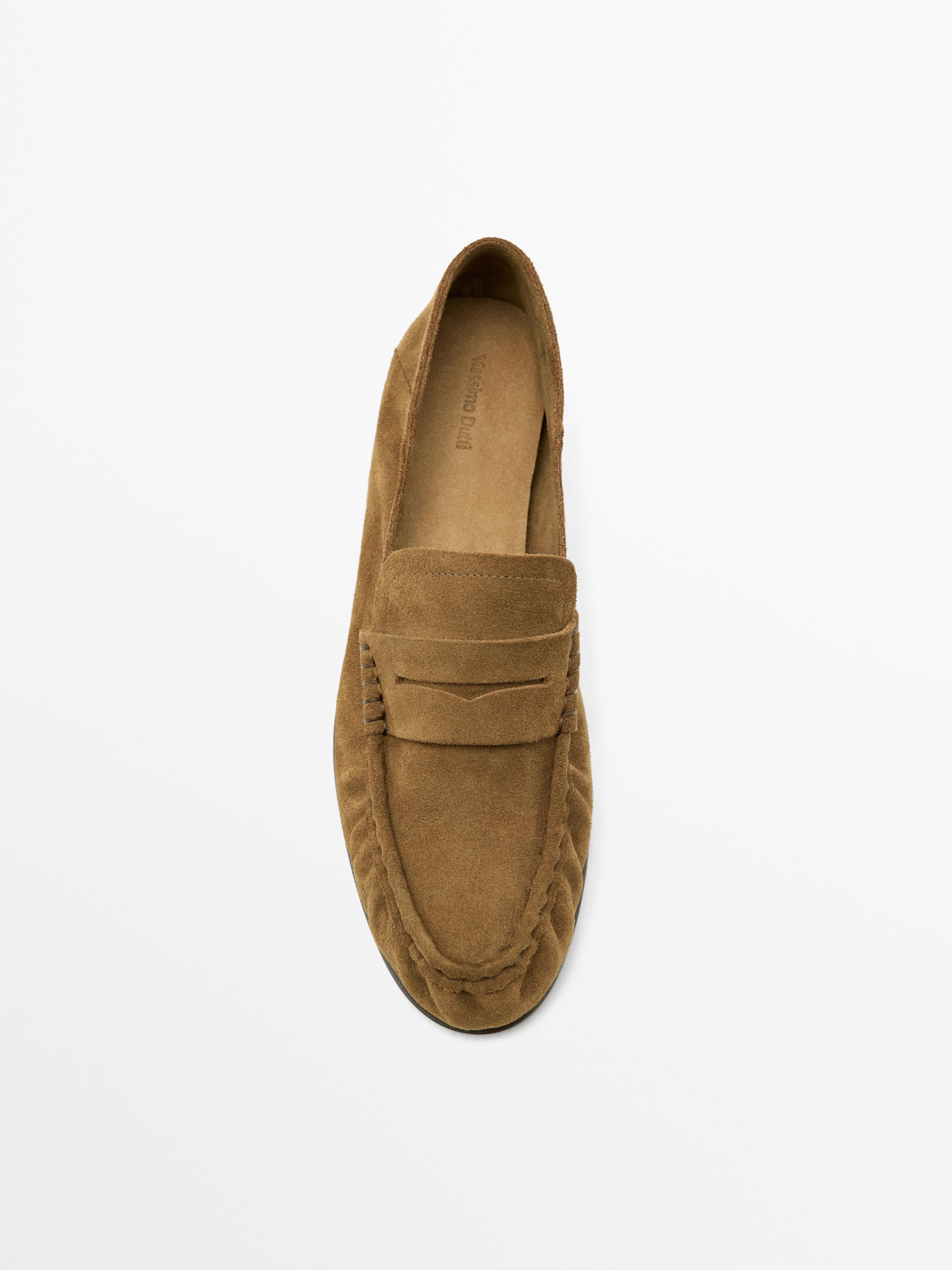 Soft split leather loafers | Massimo Dutti US