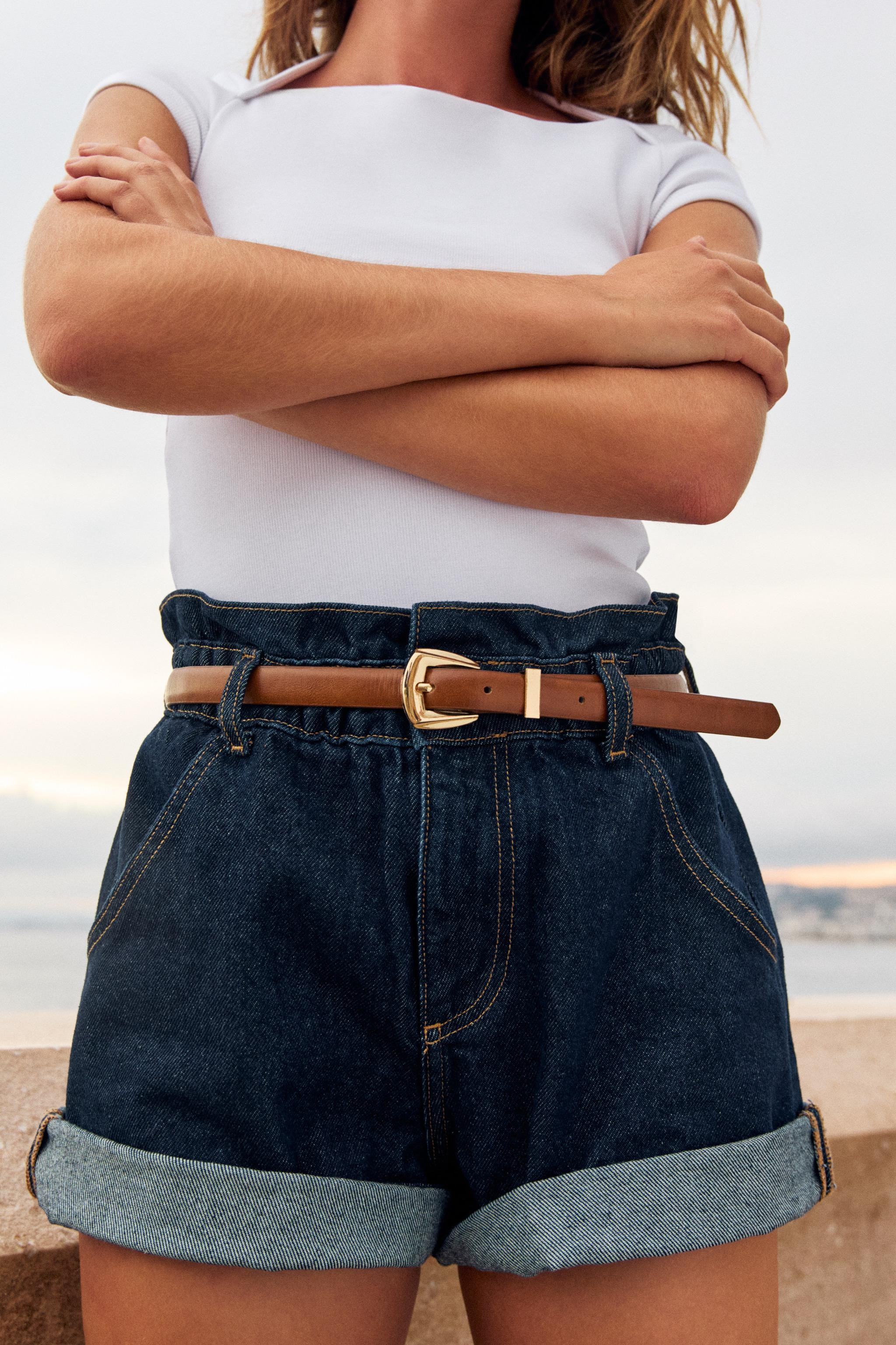 BAGGY-BERMUDASHORTS MIT G\u00dcRTEL | Zara DE