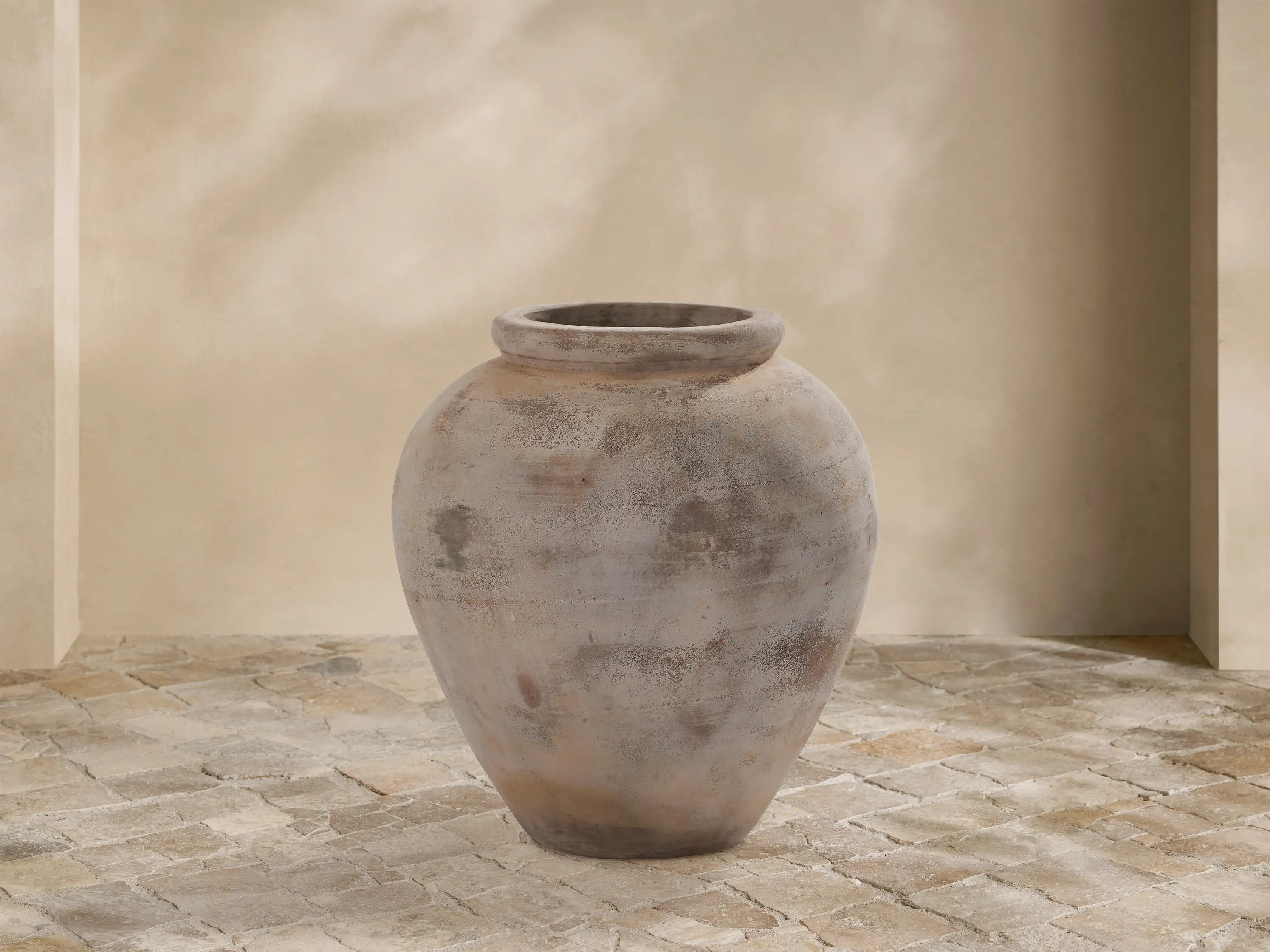 Olivio Outdoor Planter | Arhaus