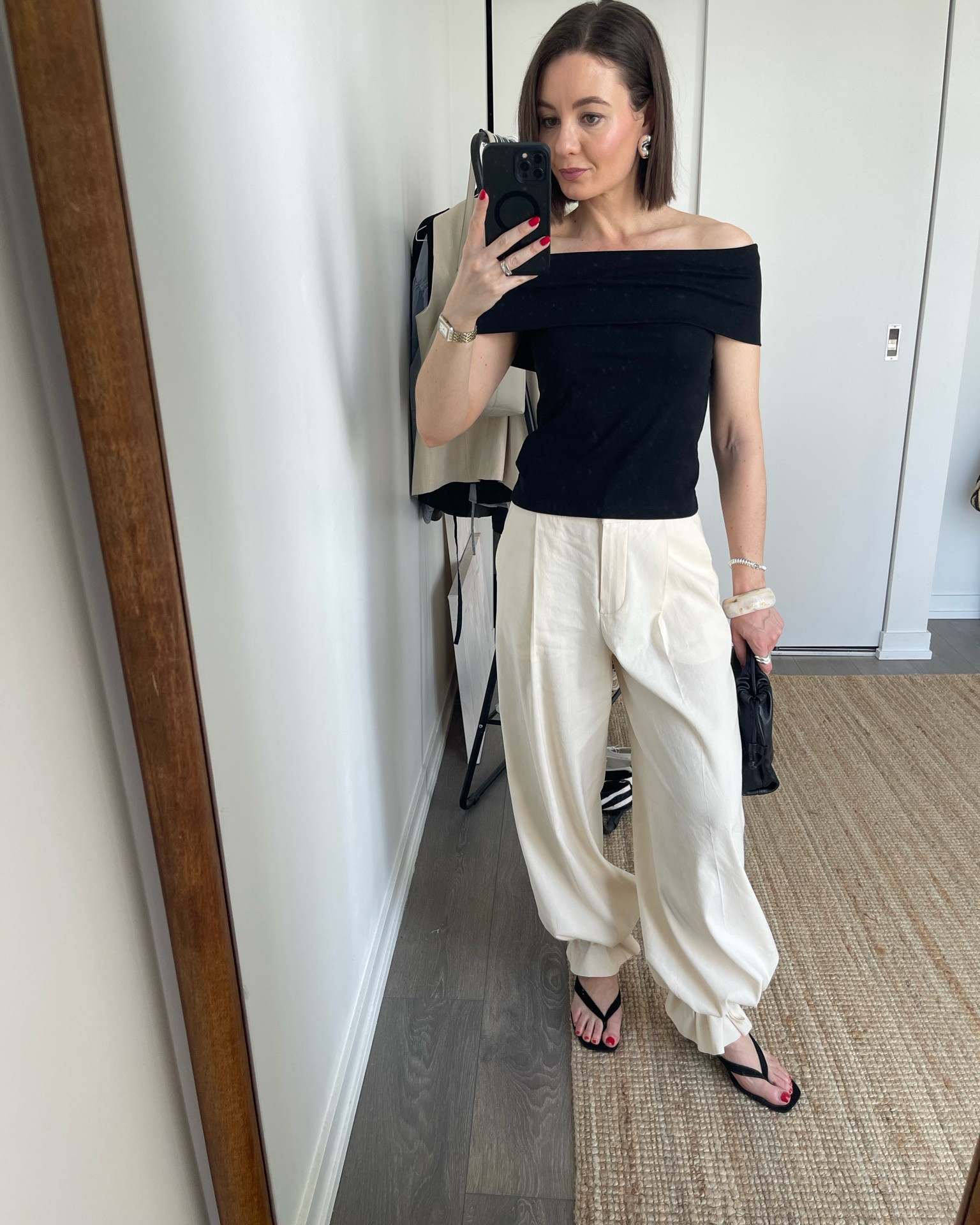 How to style balloon pants. Lots of outfit inspiration!!

#LTKsummer #LTKcanada
