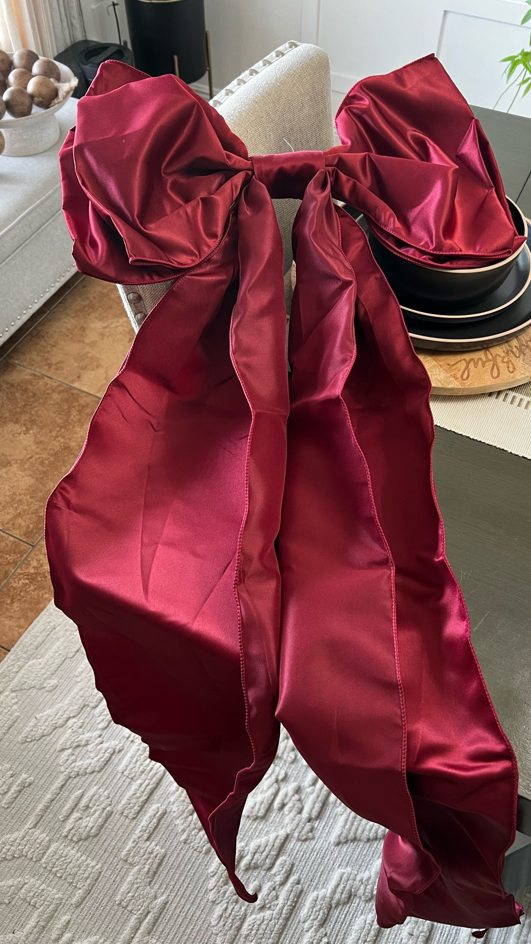 Jumbo Bow Christmas Tree Topper 

#LTKSaleAlert #LTKHome #LTKSeasonal