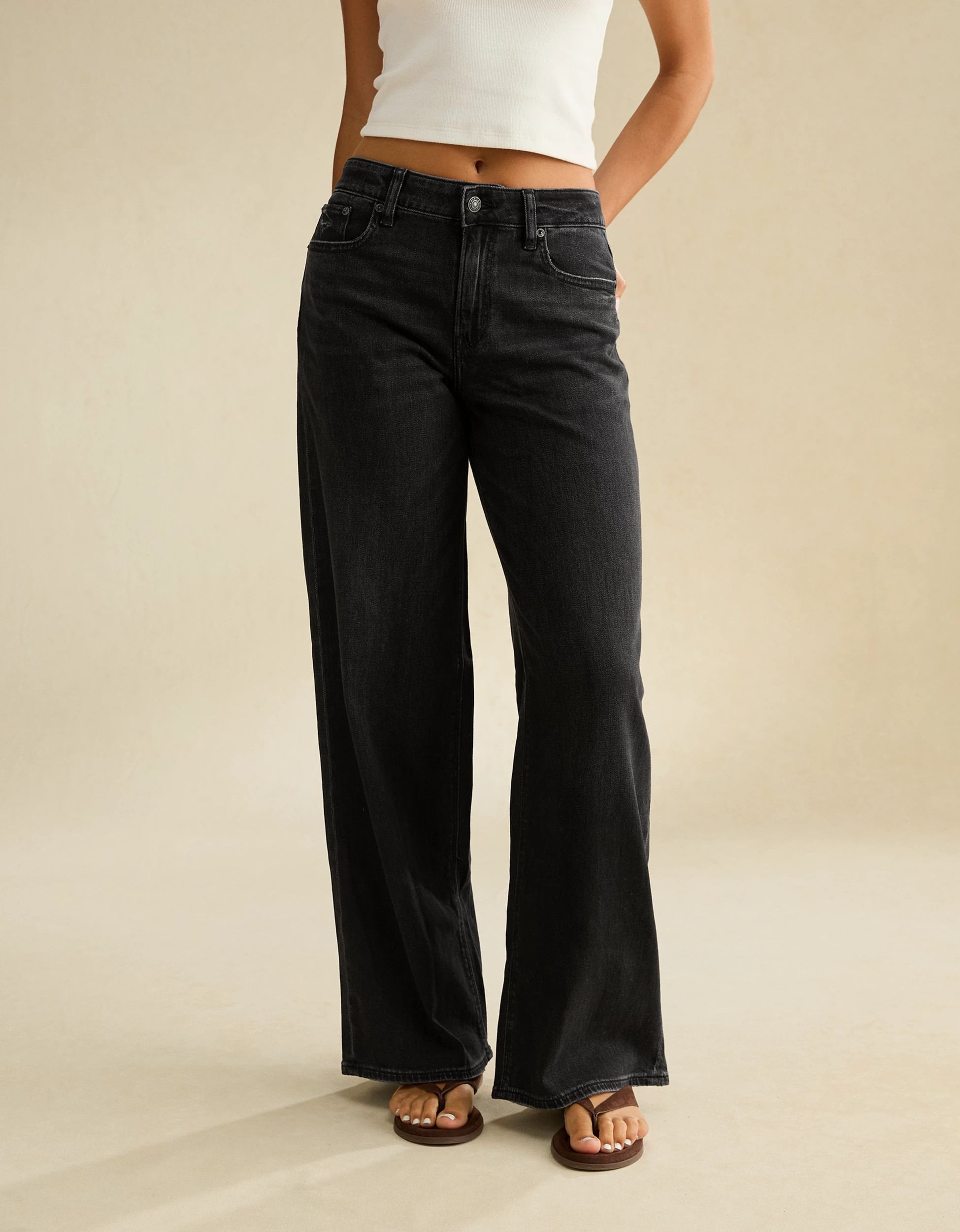 AE Super High-Waisted Baggy Wide-Leg Jean | American Eagle Outfitters (US & CA)