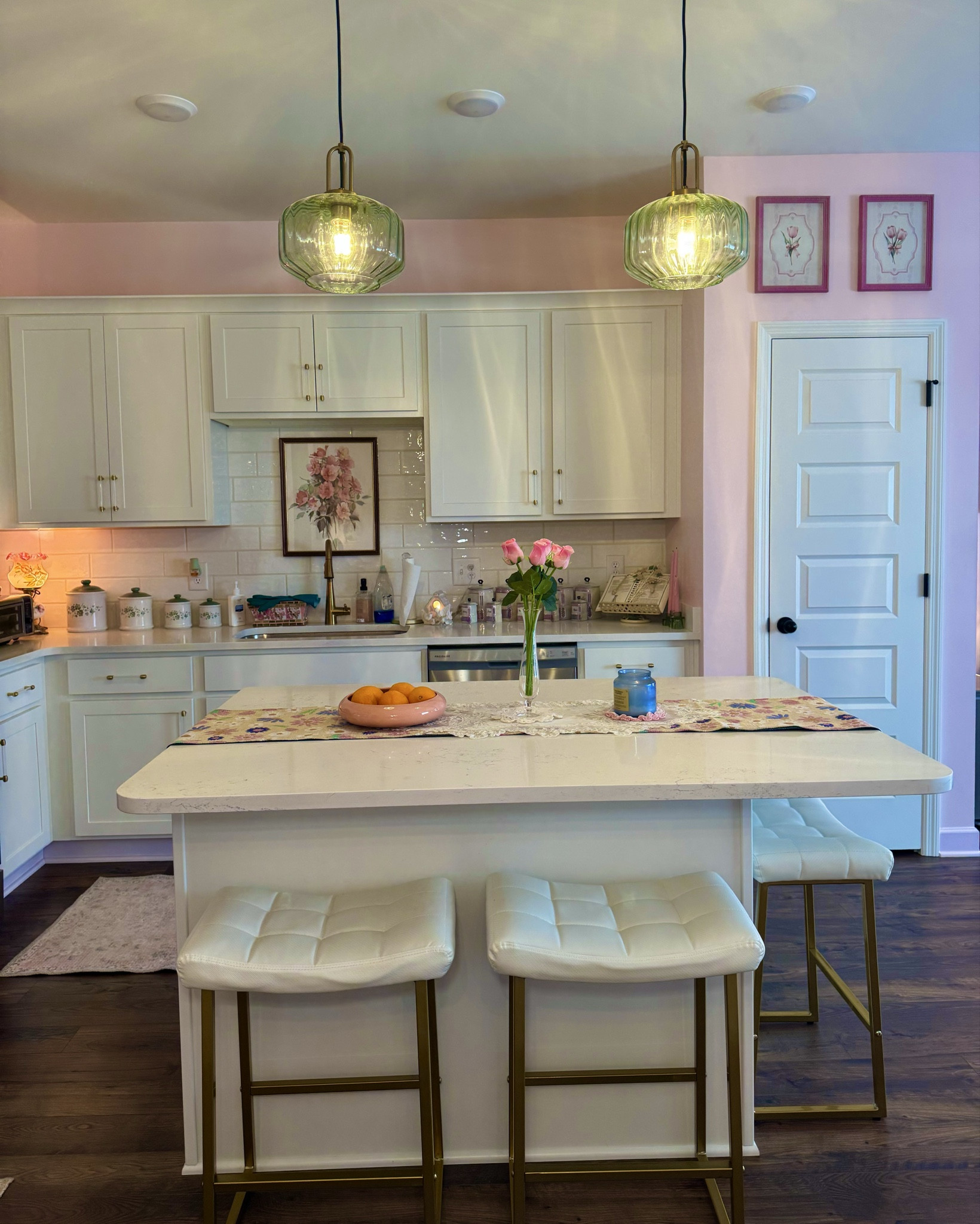 My pink kitchen💞 #LTKdecor #LTKhomedecor #LTKpink #pinkhome #girly #kitchen