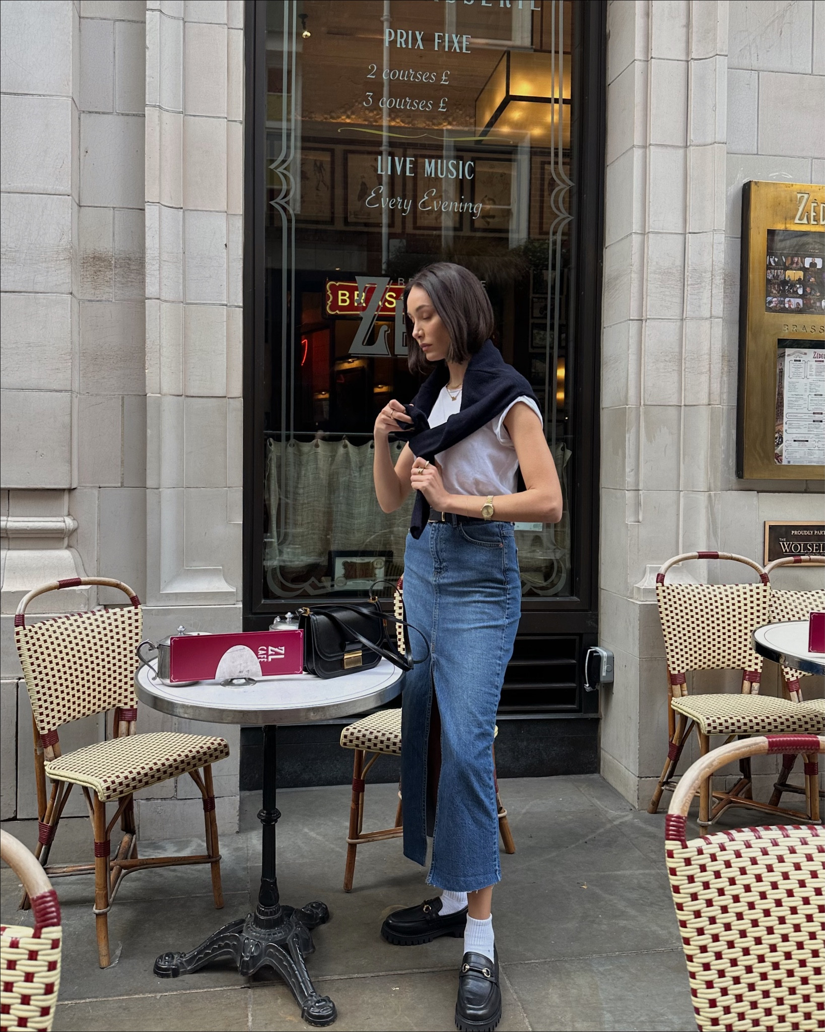Denim maxi skirt, spring outfit, outfit ideas, white t-shirt, crew neck jumper, cardigan, high waisted skirt, low waisted denim skirt, loafers, chunky loafers, city break, summer looks, black shoulder bag

#LTKeurope #LTKfit #LTKSeasonal