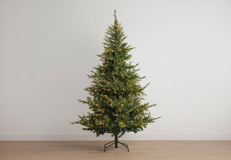 Vermont Tree 7.5FT Pre-Lit | Urban Barn