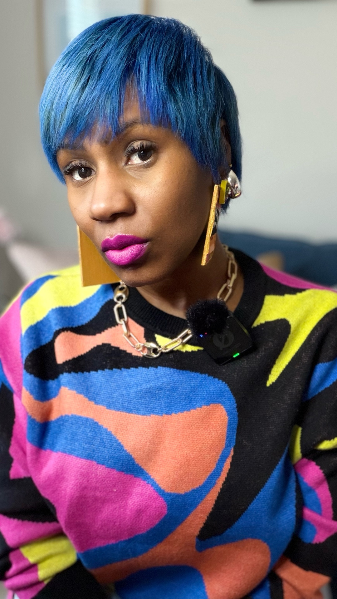 ✨Statement Pieces That Elevate Any Look ✨

Let’s talk details… because THIS is what pulls everything together 💅🏾
And don’t forget the scent!! 
✔️ Bold earrings
✔️ Structured bag
✔️ A pop-of-color heel
Example: I’ve had this shoe by @Steve Madden US for years 
Shorts @levi 
Earrings and necklace @andmadebyhand (on IG)
You don’t need a whole new wardrobe—just the right pieces to make your outfit feel intentional.

#LTKPetite #LTKgrwm #LTKootd