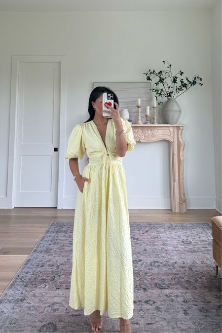 Abercrombie Sale - Maxi Tie Front Yellow Dress! 

- 20%-off ALL DRESSES + 15%-off almost everything else
- Use stackable code: DRESSFEST for an additional 15% off 

Size: XS regular for reference 

#LTKSaleAlert #LTKWedding #LTKStyleTip