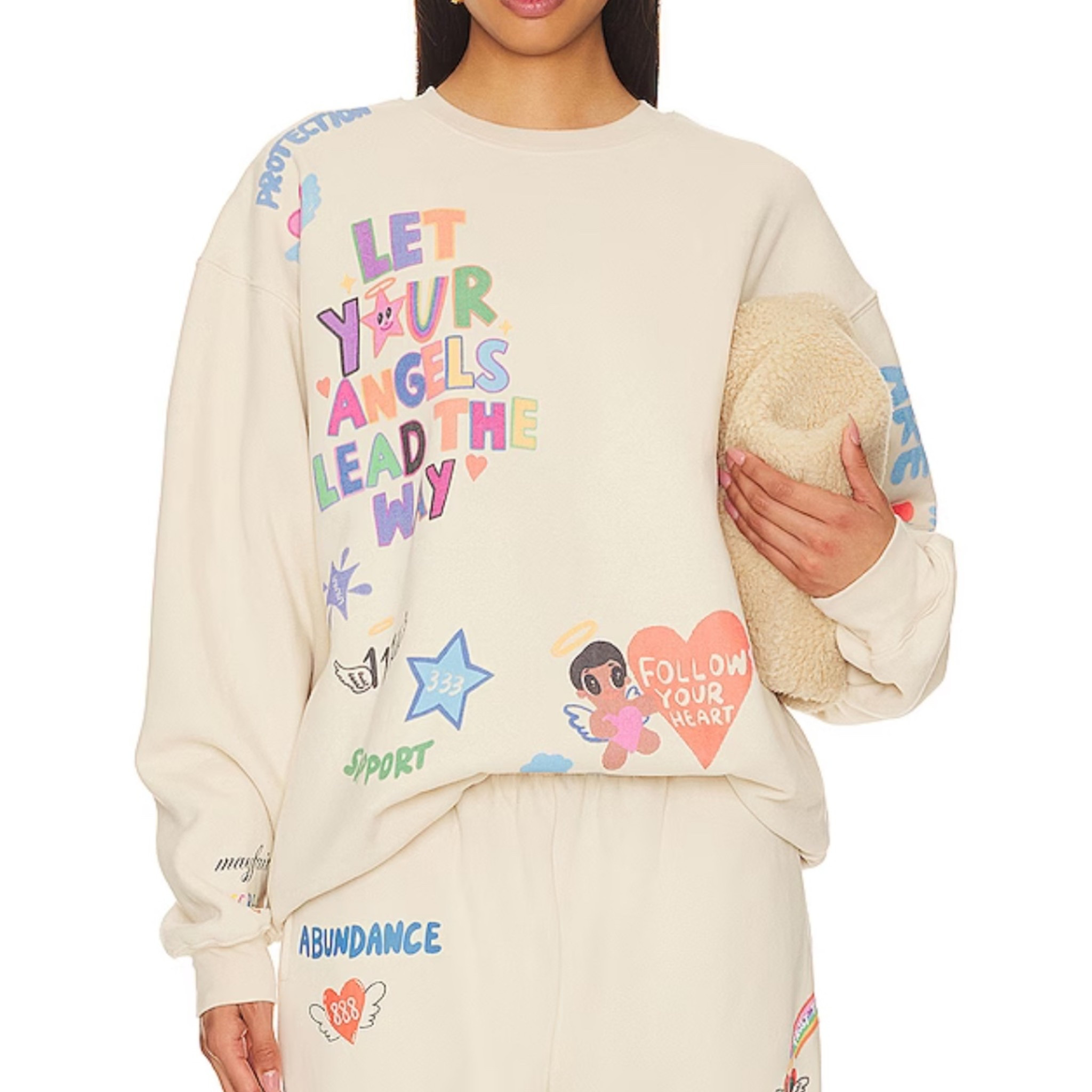 I’m wearing an XS! Over size fit! Great quality ! 

#LTKmomlife #LTKTravel #LTKootd