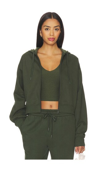 Beyond Yoga Luxe Fleece Zip Up Hoodie in Dark Green. - size S | Revolve Clothing (Global)